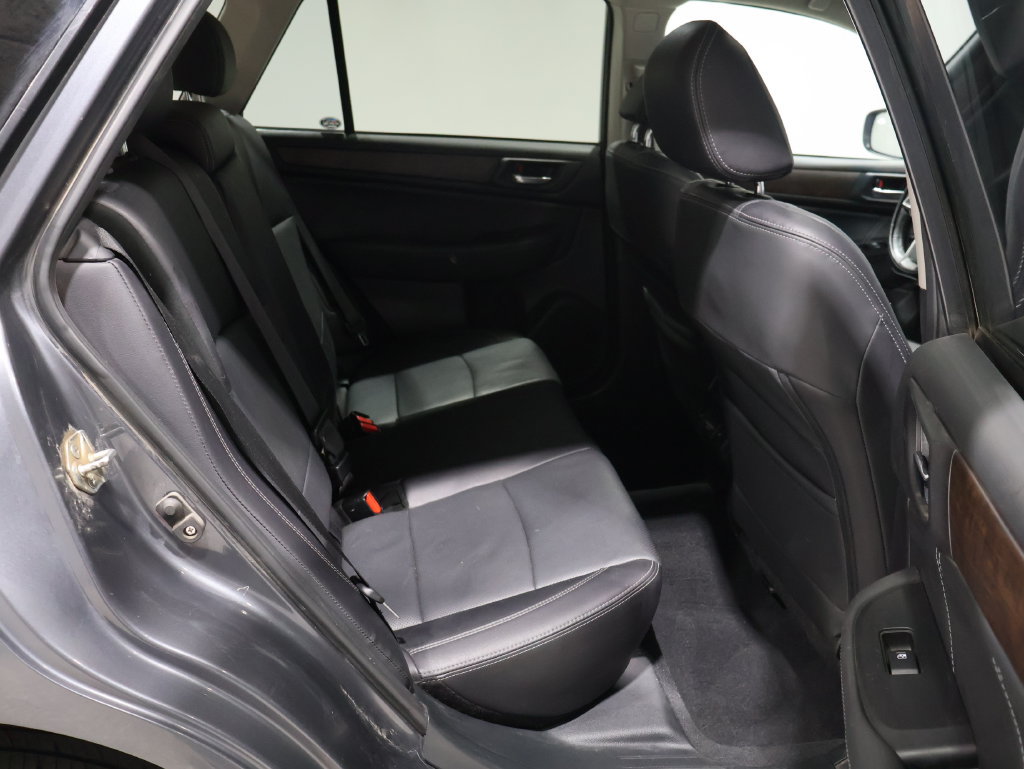 Used 2018 Subaru Outback 2.5i Limited AWD/4WD image 22