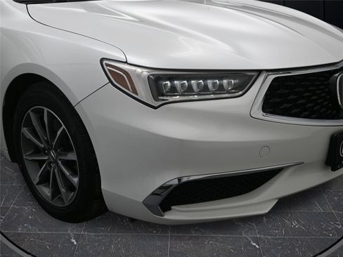 Used 2019 Acura TLX FWD image 17