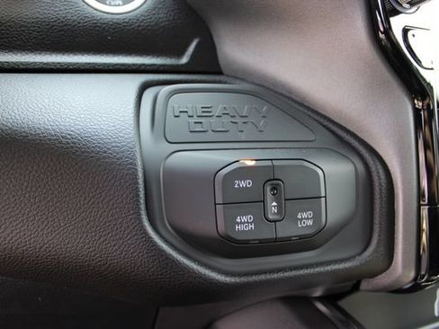 Used 2026 RAM 3500 Laramie AWD/4WD image 25