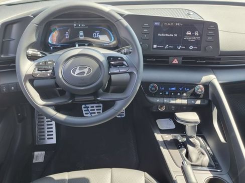 New 2026 Hyundai Elantra SEL Sport FWD image 6