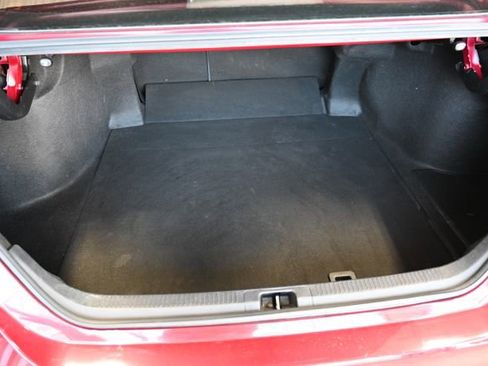 Used 2021 Toyota Camry LE image 26