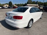 Used 2012 Volkswagen Jetta TDI image 5