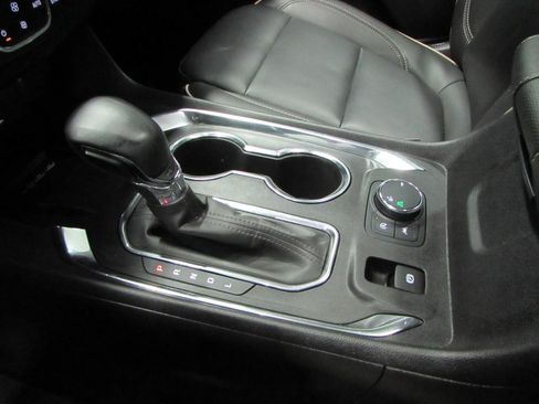 Used 2023 Chevrolet Traverse Premier w/ Redline Edition FWD image 32