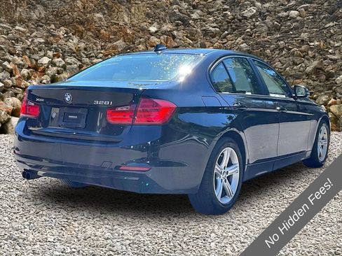 Used 2015 BMW 328i xDrive Sedan AWD/4WD image 2