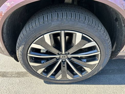 Used 2026 Volvo XC90 B6 Plus w/ Protection Package Premier AWD/4WD image 8