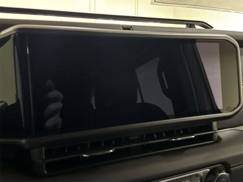 New 2025 Jeep Wrangler Unlimited Rubicon 392 image 13