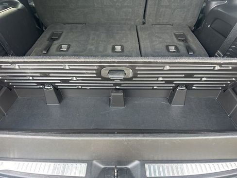 Used 2019 Chevrolet Tahoe LT image 29