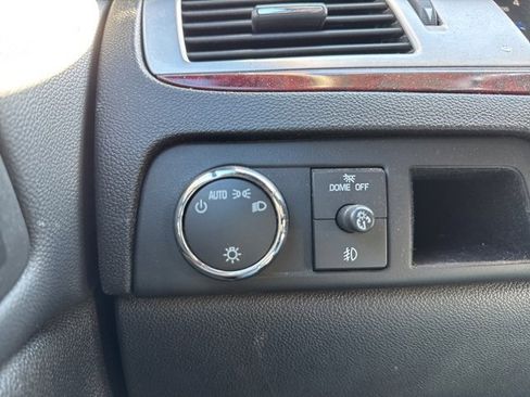 Used 2008 Cadillac Escalade AWD image 27