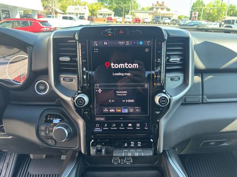 New 2026 RAM 1500 Big Horn AWD/4WD image 13