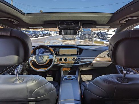 Used 2015 Mercedes-Benz S 550 4MATIC Sedan image 44