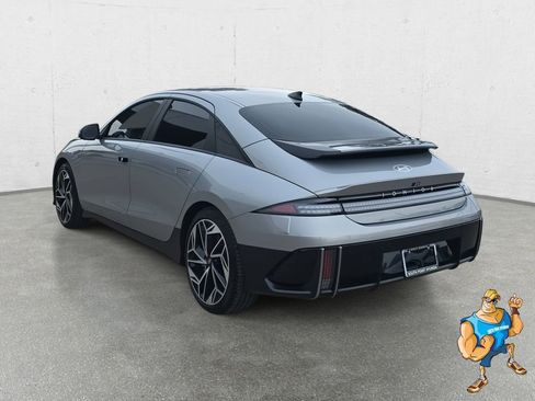 Certified 2025 Hyundai Ioniq 6 SEL image 7