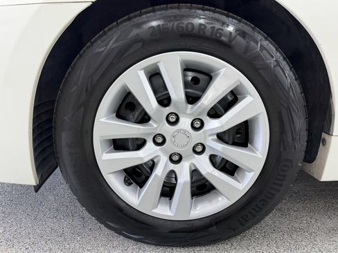 Used 2014 Nissan Altima 2.5 S FWD image 46