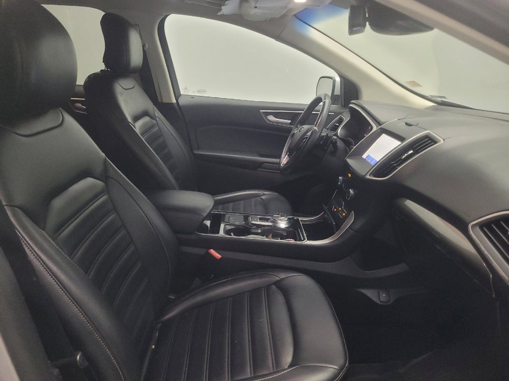 Used 2019 Ford Edge SEL w/ Equipment Group 201A AWD/4WD image 21