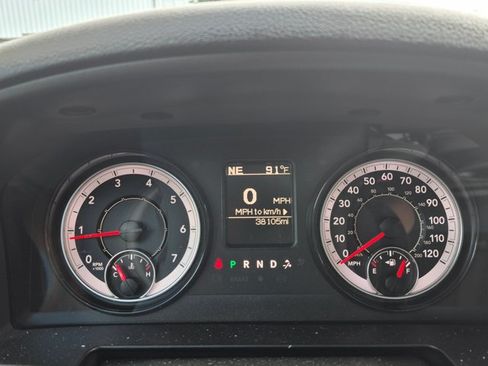 Used 2022 RAM 1500 Tradesman w/ Tradesman SXT Package RWD image 9