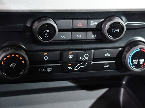 New 2026 Ford F350 XLT w/ FX4 Off-Road Package image 28