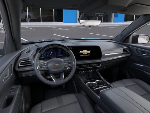 New 2026 Chevrolet Traverse High Country w/ LPO, Floor Liner Package FWD image 16