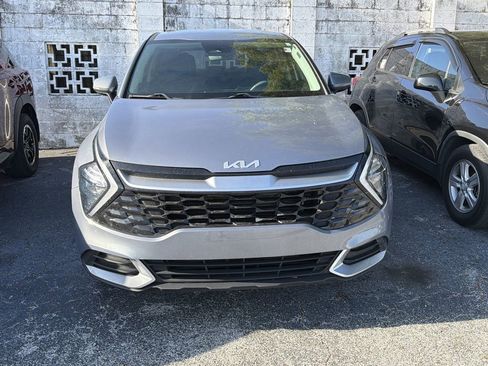 Certified 2023 Kia Sportage EX FWD image 2