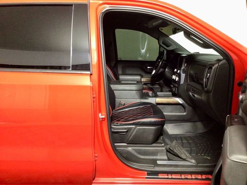Used 2021 GMC Sierra 1500 Elevation image 29