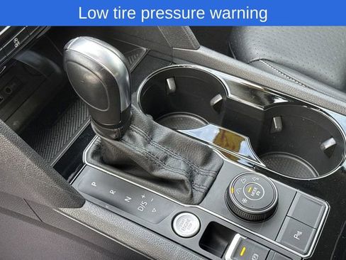 Used 2021 Volkswagen Atlas SEL w/ MDO Package (Bench Seat) image 24