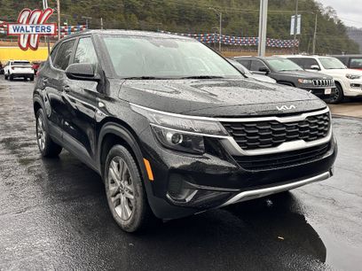 Used 2023 Kia Seltos LX