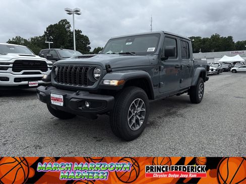 New 2025 Jeep Gladiator Sport image 7