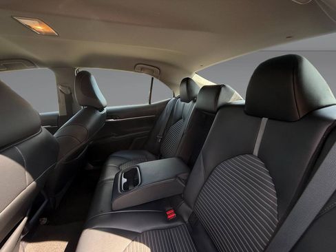 Used 2023 Toyota Camry SE FWD image 33