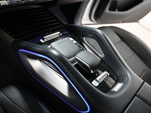 Used 2020 Mercedes-Benz GLS 450 4MATIC image 31