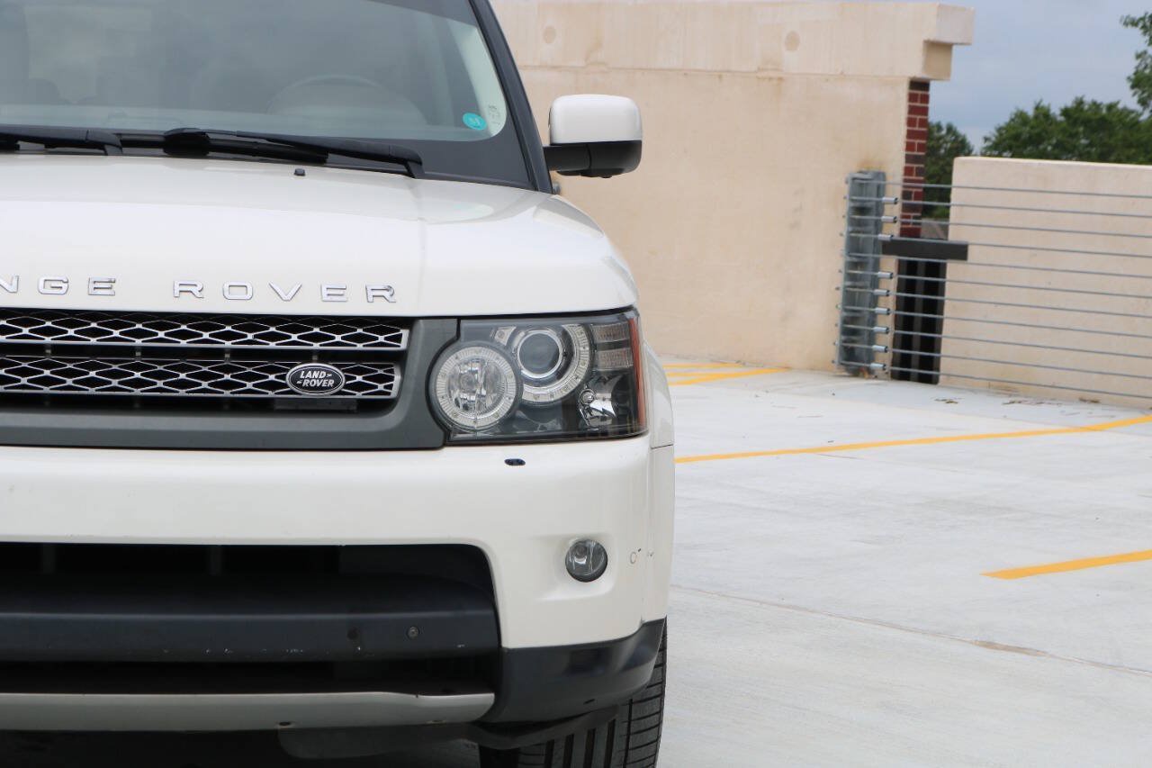 Used 2010 Land Rover Range Rover Sport Supercharged AWD/4WD image 44