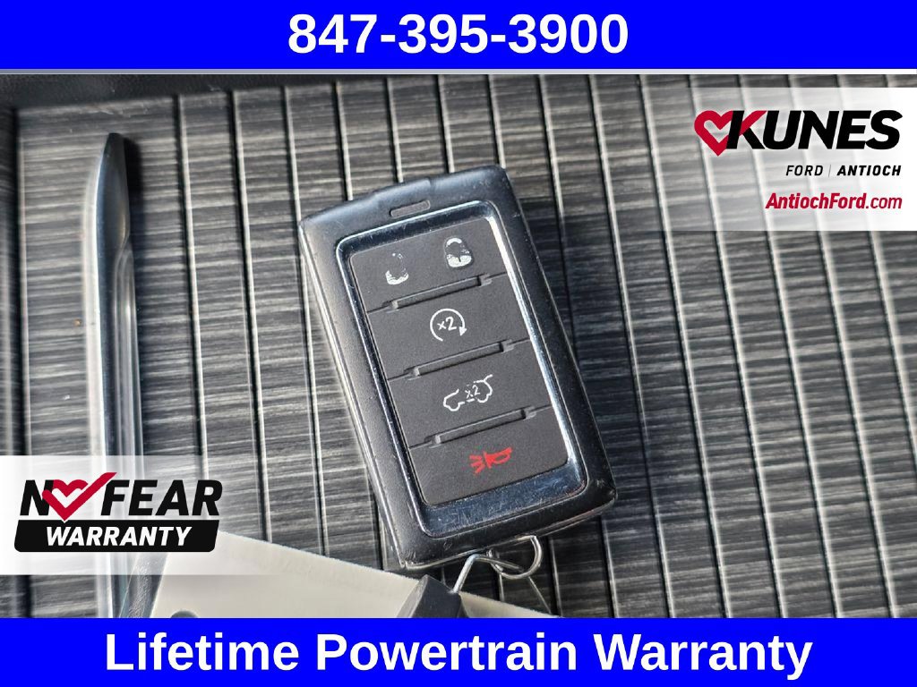 Used 2024 Jeep Wagoneer L Series II AWD/4WD image 66