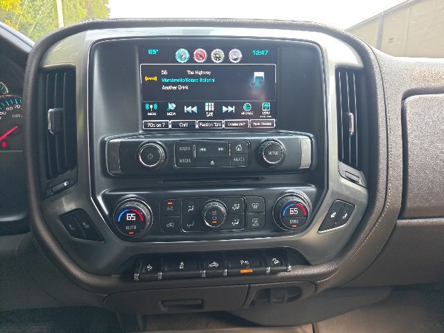Used 2016 Chevrolet Silverado 1500 LTZ Z71 w/ LTZ Plus Package AWD/4WD image 11