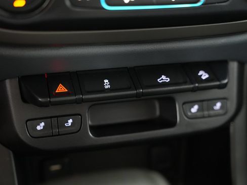 Used 2015 Chevrolet Colorado Z71 RWD image 25
