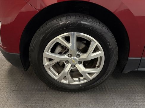 Used 2020 Chevrolet Equinox LT image 10