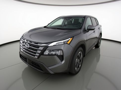 Used 2025 Nissan Rogue SV FWD image 3