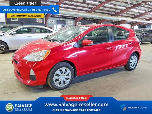 Used 2014 Toyota Prius C Two FWD image 1
