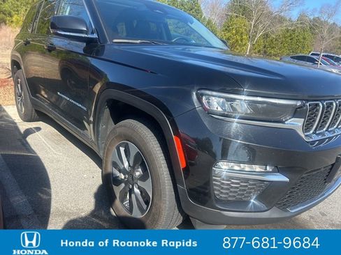 Used 2024 Jeep Grand Cherokee Limited 4xe image 5