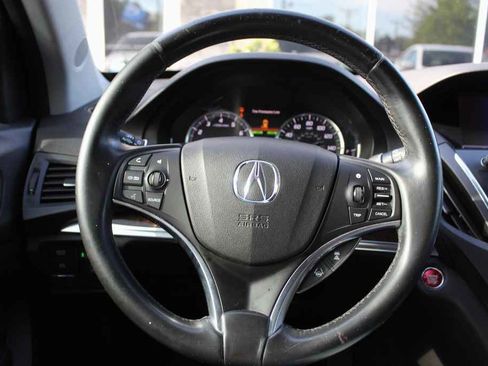 Used 2017 Acura MDX FWD image 16