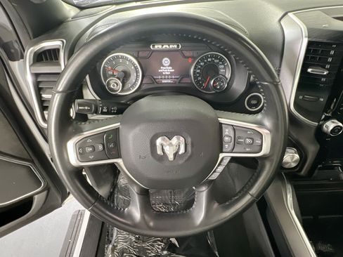 Used 2023 RAM 1500 Laramie AWD/4WD image 11