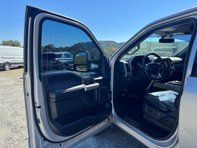 Used 2019 Ford F250 Lariat w/ Chrome Package AWD/4WD image 10