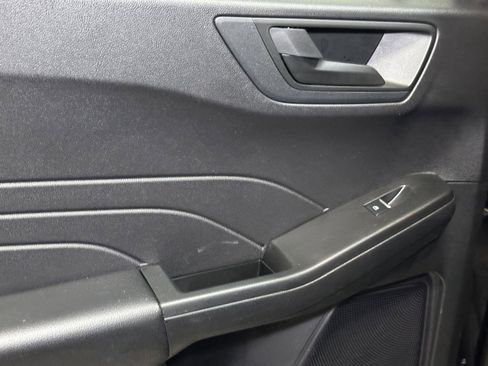 Used 2022 Ford Escape SE w/ Convenience Package image 31