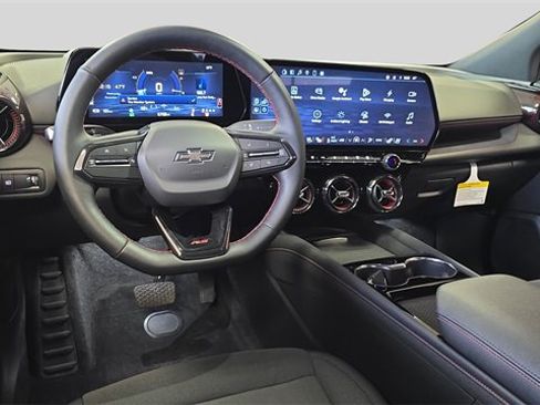 Used 2025 Chevrolet Blazer EV RS image 16