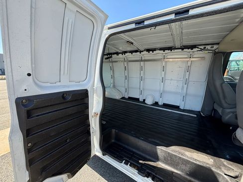 Used 2019 Chevrolet Express 2500 Extended w/ Driver Convenience Package image 28