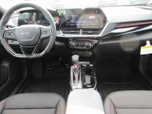 New 2026 Chevrolet Trax RS w/ Driver Confidence Package FWD image 15