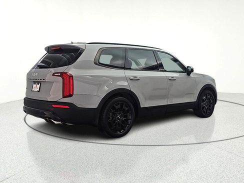 Used 2022 Kia Telluride SX image 9