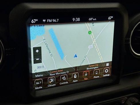 Used 2022 Jeep Wrangler Sahara w/ Cold Weather Group image 15