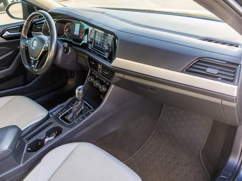 Used 2020 Volkswagen Jetta R-Line FWD image 68