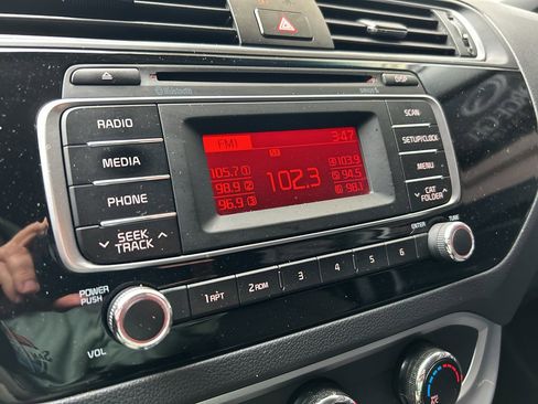 Used 2016 Kia Rio LX w/ Power Package image 17