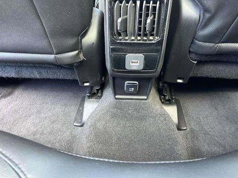 Used 2022 Jeep Compass Latitude w/ Sun and Sound Group AWD/4WD image 12