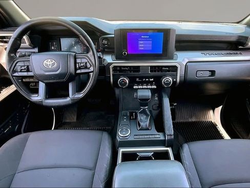 Used 2025 Toyota Tacoma SR5 image 7