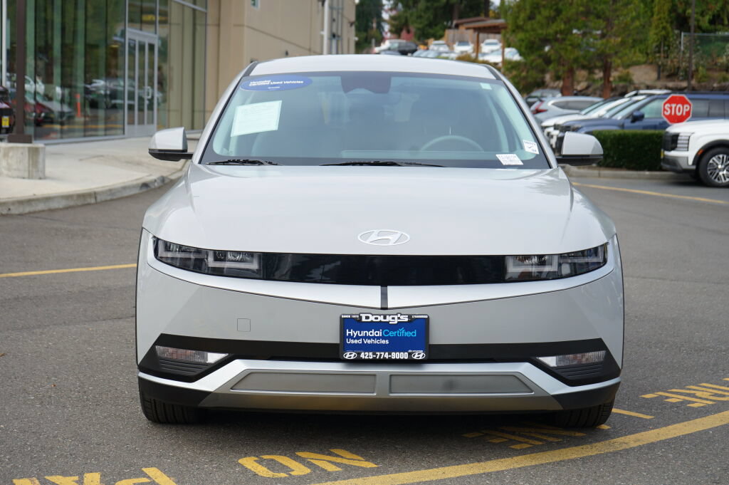 Certified 2024 Hyundai Ioniq 5 SE AWD/4WD image 2