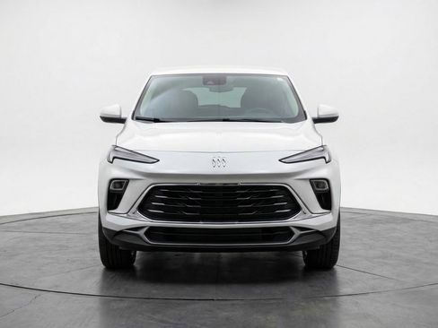 Used 2025 Buick Encore GX Preferred image 2